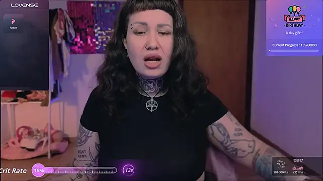 Snapshot of Senorita__Dakota chatting on July 1, 11:05 pm Senorita Dakota online show from July 1, 11:05 pm
