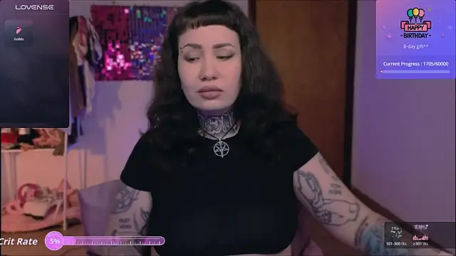 Snapshot of Senorita__Dakota chatting on July 2, 10:16 pm Senorita Dakota online show from July 2, 10:16 pm
