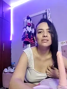 jazmin oquendo online show from April 3, 2:51 am