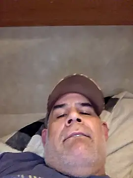 DeeBestEver online show from February 5, 10:05 pm