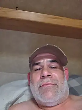 DeeBestEver online show from May 22, 8:51 pm