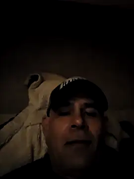Snapshot of DeeBestEver chatting on October 3, 11:56 am DeeBestEver online show from October 3, 11:56 am