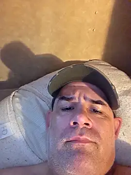 DeeBestEver online show from April 12, 5:16 pm