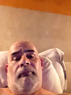 DeeBestEver online show from November 16, 3:50 pm