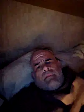 Snapshot of DeeBestEver chatting on October 13, 12:40 pm DeeBestEver online show from October 13, 12:40 pm
