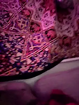 DeeBestEver online show from November 12, 1:15 pm