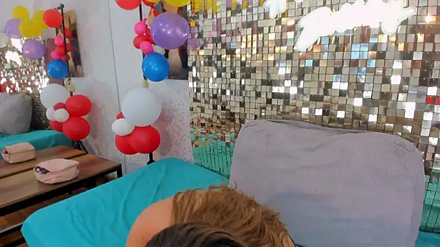 skysaenz online show from April 6, 5:36 pm