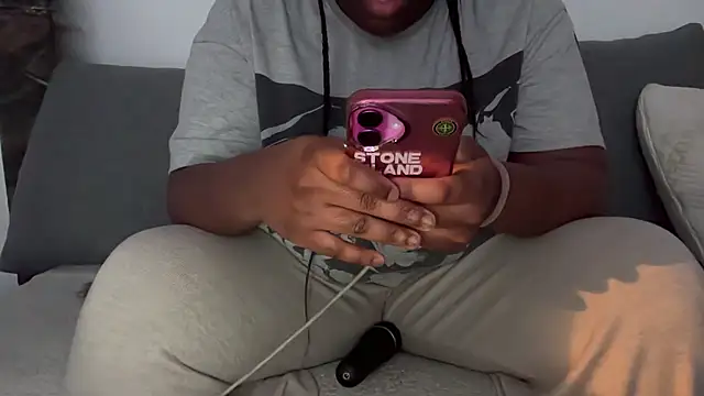 nanaisbackk online show from January 13, 6:12 pm