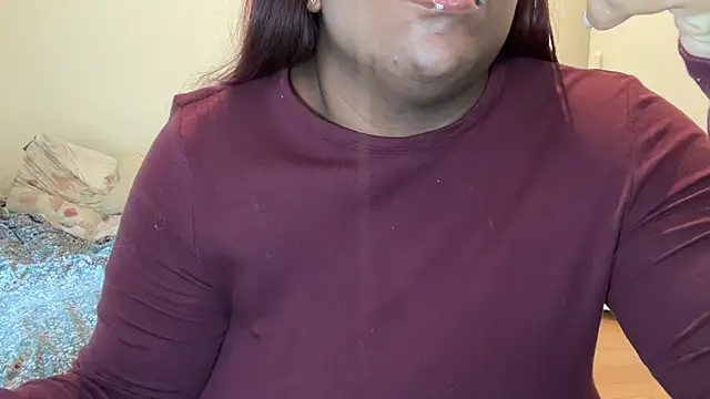 nanaisbackk online show from February 10, 10:58 am