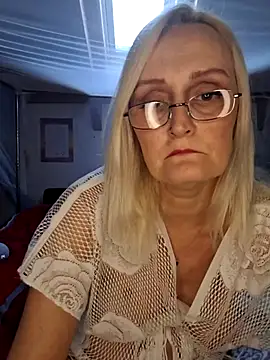 Jenny Blum online show from November 17, 1:15 pm