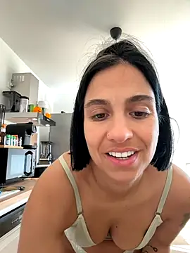 Snapshot of LaPetiteKim chatting on October 30, 9:18 am LaPetiteKim online show from October 30, 9:18 am