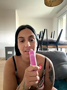 Snapshot of LaPetiteKim chatting on October 16, 12:13 pm LaPetiteKim online show from October 16, 12:13 pm