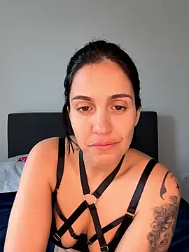 Snapshot of LaPetiteKim chatting on January 12, 12:56 pm LaPetiteKim online show from January 12, 12:56 pm