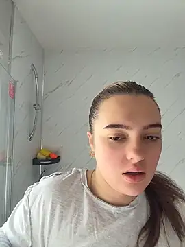 Victoria6989 online show from May 18, 9:03 am