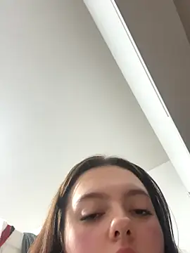 Victoria6989 online show from December 2, 11:06 pm