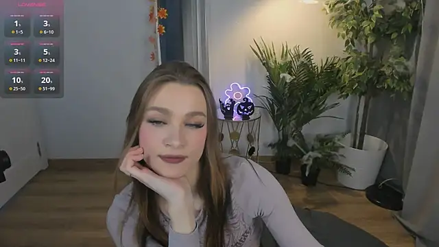 PollyMayer online show from October 29, 8:41 pm