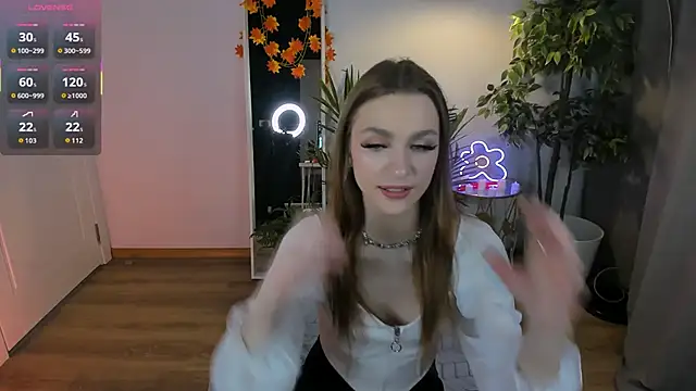 PollyMayer online show from October 24, 8:41 pm