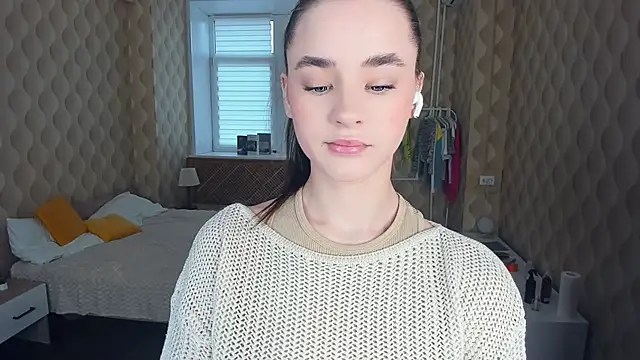 JinnyMcie online show from October 28, 9:19 am