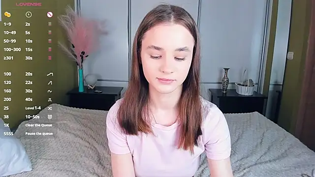 JinnyMcie online show from March 20, 10:05 am