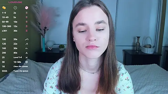 JinnyMcie online show from March 24, 10:15 am