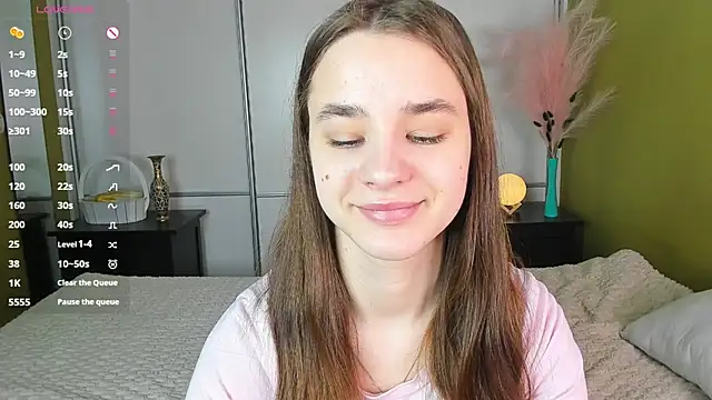 JinnyMcie online show from March 31, 10:06 am