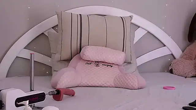 Martyca Beee online show from October 15, 1:08 pm