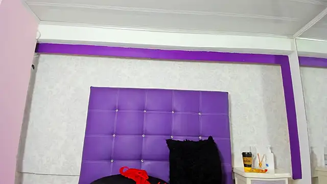 LeaMoreau22 online show from October 21, 10:58 am