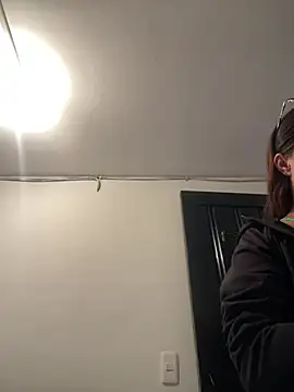 mia fox4 online show from February 4, 12:11 pm