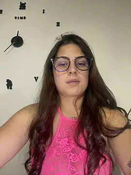 mia fox4 online show from February 5, 12:17 am