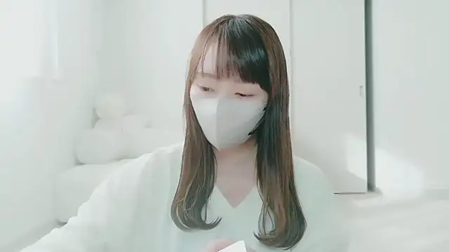 Snapshot of Risa_love chatting on October 4, 5:31 am Risa love online show from October 4, 5:31 am