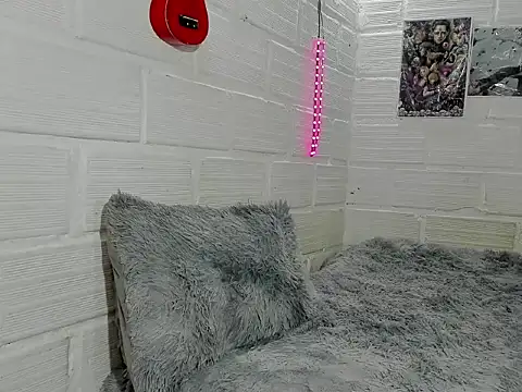 Daniell 007 online show from October 19, 10:01 pm