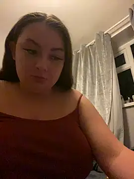 MadelineLeah online show from July 16, 9:56 pm