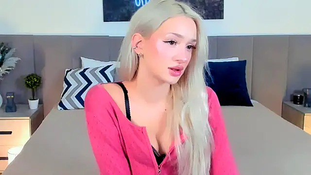 SugarWhisper online show from December 1, 4:41 pm