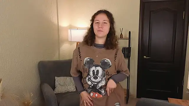 Snapshot of BrendaScot chatting on October 16, 1:19 pm BrendaScot online show from October 16, 1:19 pm
