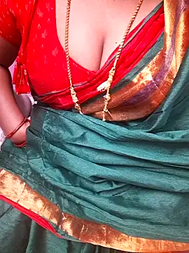 Snapshot of Tamil_Ammani chatting on July 20, 6:54 am Tamil Ammani online show from July 20, 6:54 am