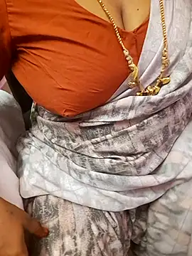 Tamil Ammani online show from October 3, 7:04 pm