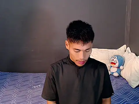 Snapshot of Cute_Lucas chatting on October 12, 12:50 pm Cute Lucas online show from October 12, 12:50 pm