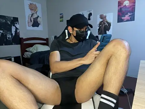 oppaboy online show from November 8, 8:45 pm