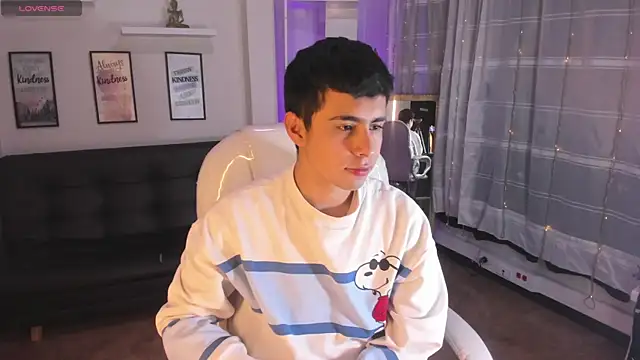 Nyko ds online show from October 29, 4:11 am