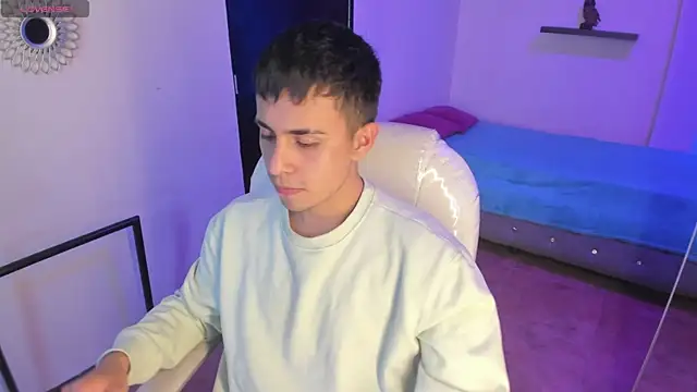 Nyko ds online show from November 18, 4:05 am