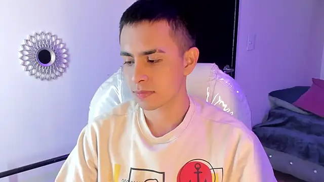 Nyko ds online show from December 22, 3:28 am