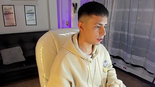 Nyko ds online show from November 1, 4:08 am