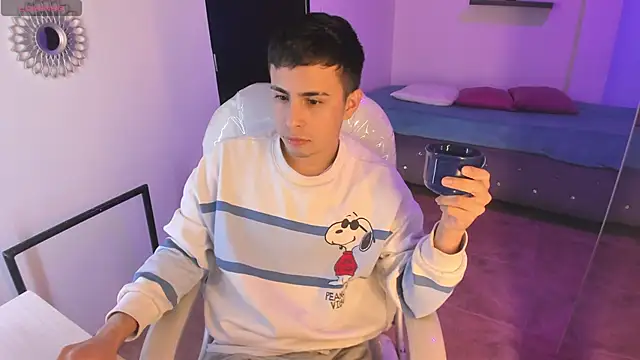 Nyko ds online show from November 20, 4:13 am