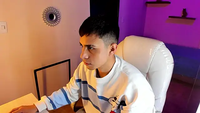 Nyko ds online show from November 6, 4:05 am