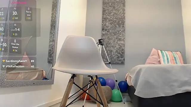 Snapshot of sammy_gale chatting on May 14, 12:02 pm sammy gale online show from May 14, 12:02 pm