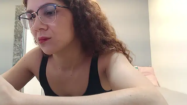 Snapshot of sammy_gale chatting on February 2, 11:53 am sammy gale online show from February 2, 11:53 am