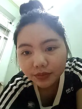 nhimxu online show from October 18, 1:35 pm