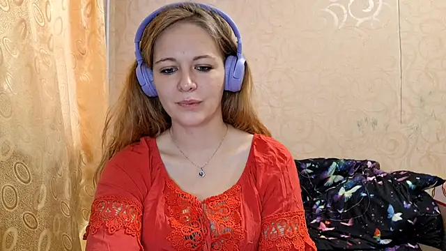 Snapshot of Marry_Wild chatting on October 14, 6:36 am Marry Wild online show from October 14, 6:36 am