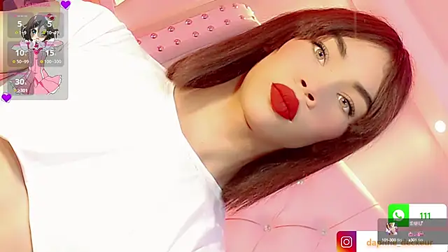 Snapshot of Daphnne_XXX chatting on October 12, 7:15 pm Daphnne XXX online show from October 12, 7:15 pm
