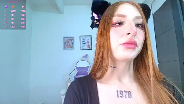 Snapshot of Bennuluspeach_ chatting on November 8, 2:20 pm Bennuluspeach online show from November 8, 2:20 pm